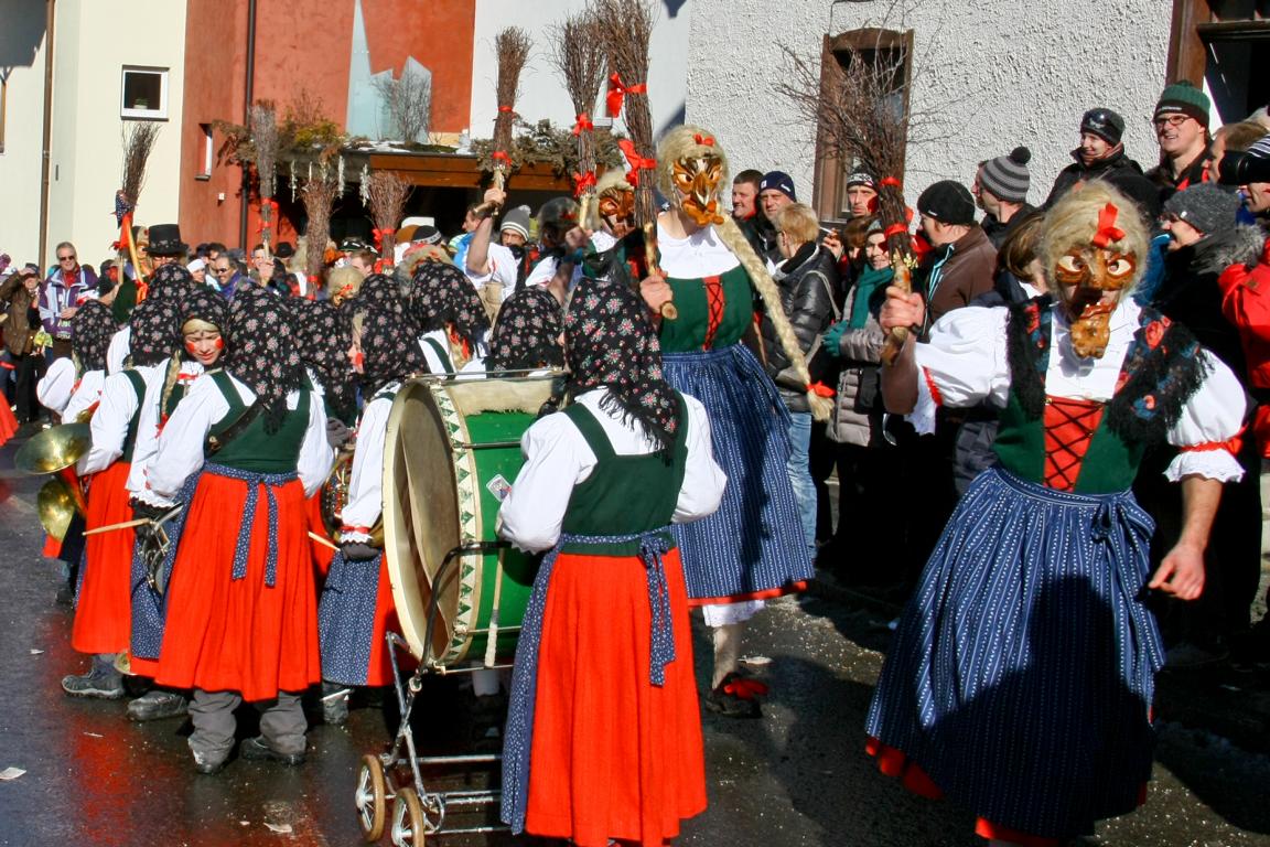 Wenner Fasnacht 2013_Umzug_10.02.2013_404.JPG